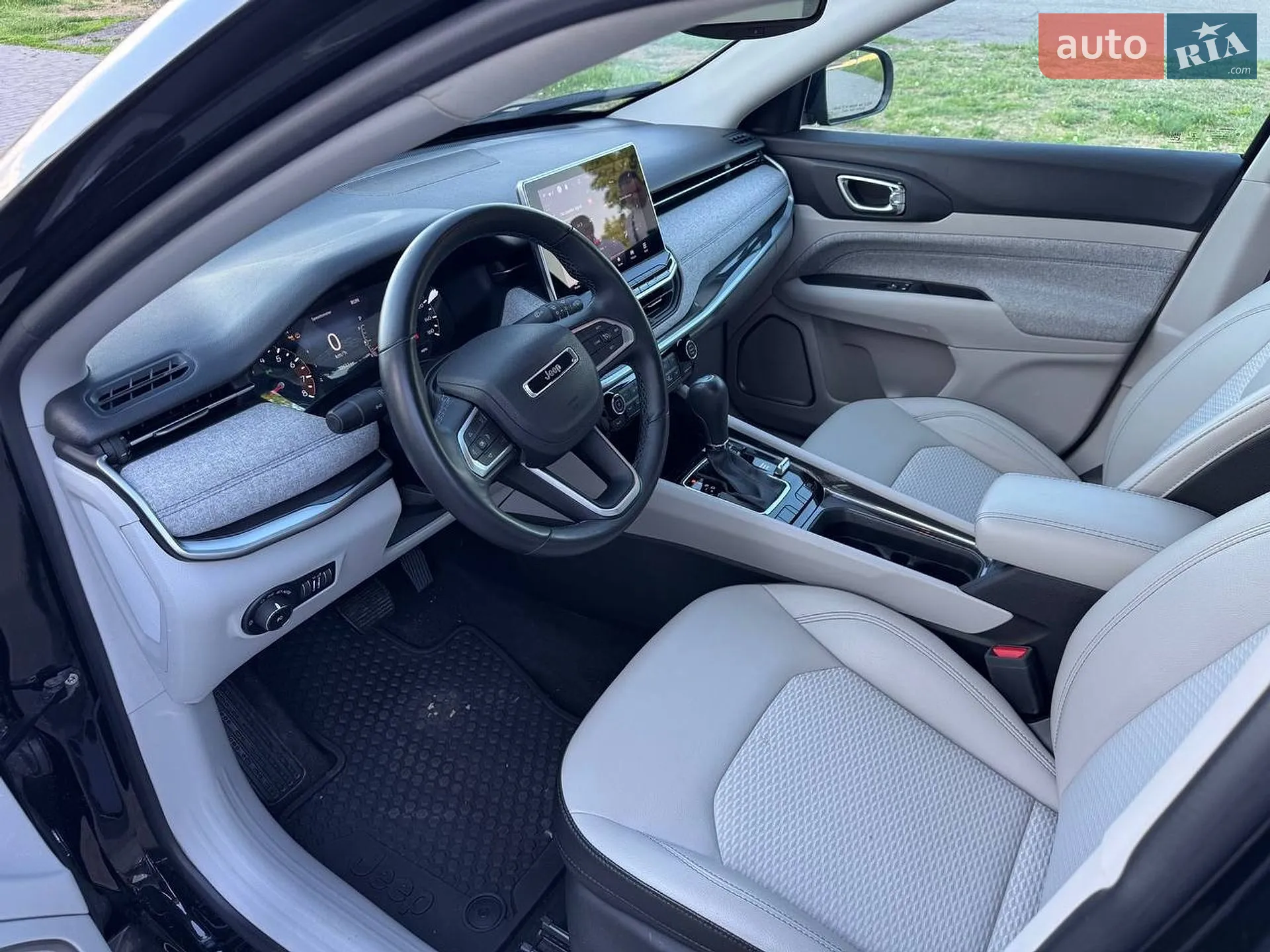 2022 Jeep Compass - мініатюра 28