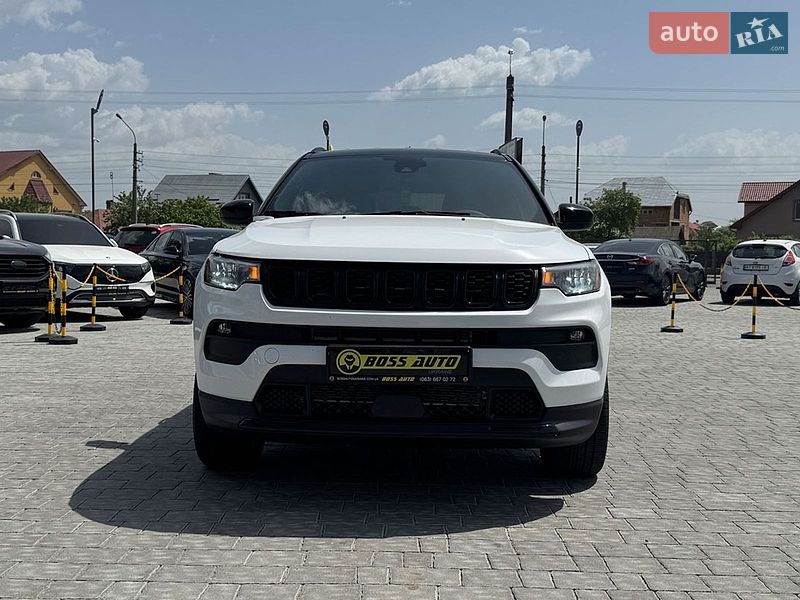 Позашляховик / Кросовер Jeep Compass 2023 в Івано-Франківську