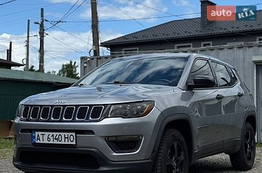 Внедорожник / Кроссовер Jeep Compass 2017 в Киеве