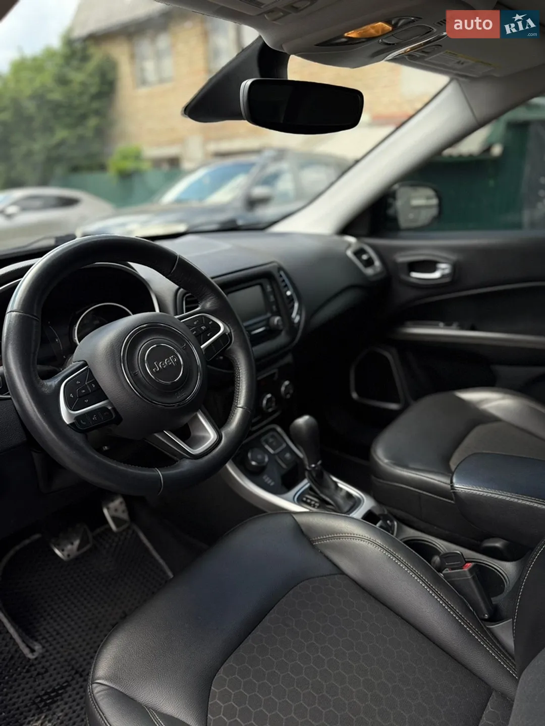 2017 Jeep Compass - мініатюра 10