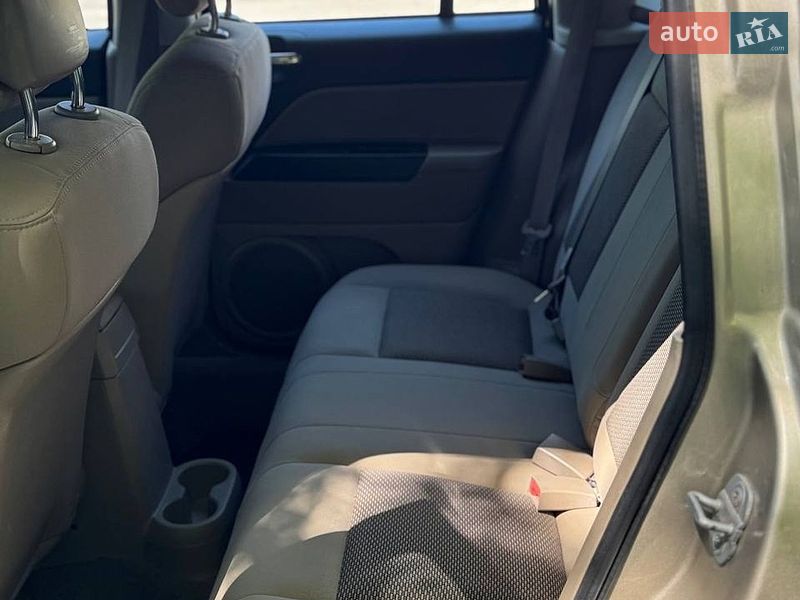 Внедорожник / Кроссовер Jeep Compass 2010 в Кропивницком