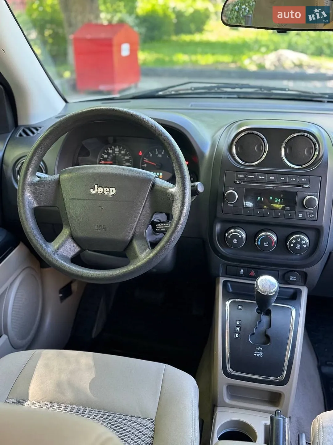 2010 Jeep Compass - мініатюра 9
