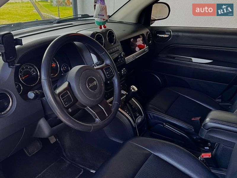 Позашляховик / Кросовер Jeep Compass 2014 в Чернігові