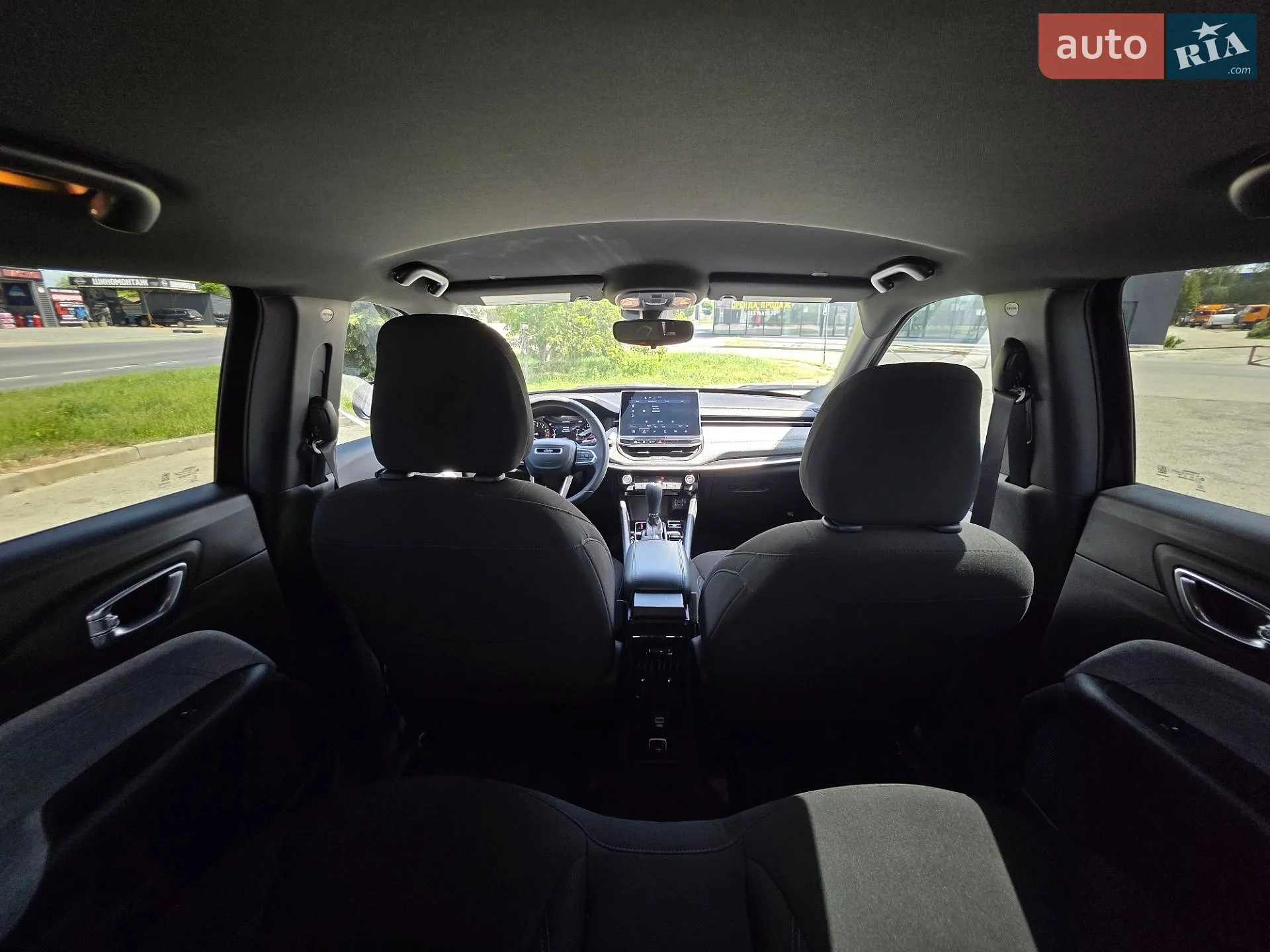 2023 Jeep Compass - мініатюра 24