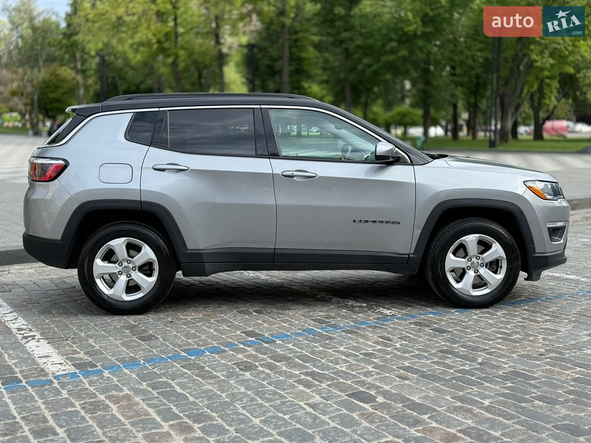 2019 Jeep Compass - мініатюра 22