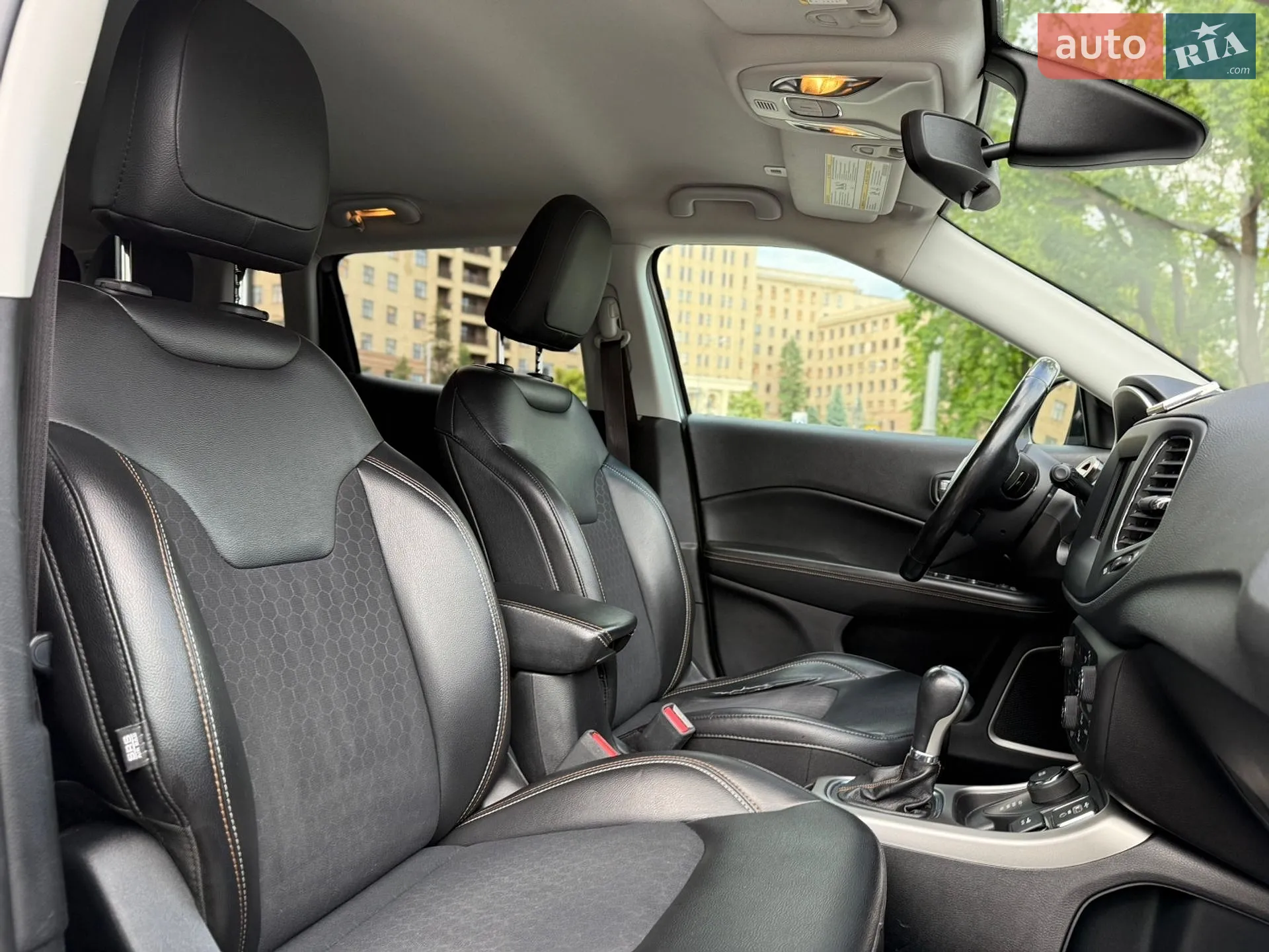 2019 Jeep Compass - мініатюра 44
