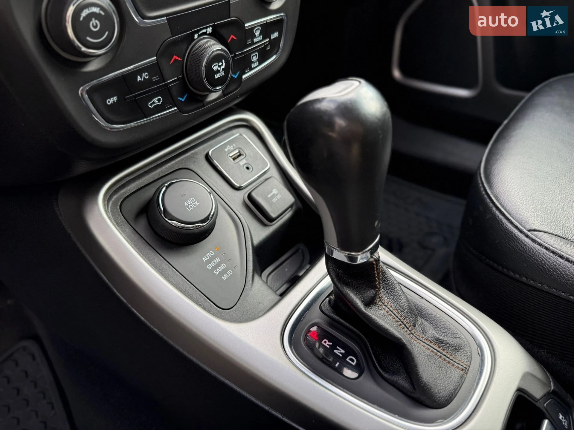 2019 Jeep Compass - мініатюра 46