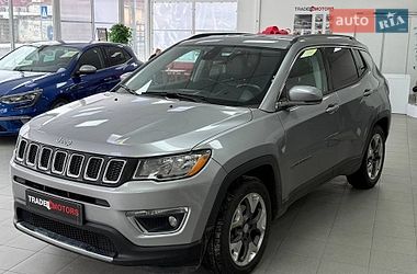 Внедорожник / Кроссовер Jeep Compass 2019 в Киеве