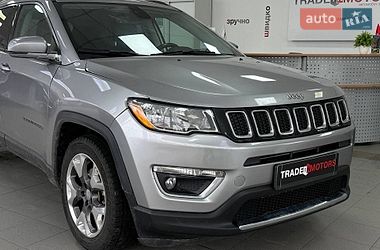 Внедорожник / Кроссовер Jeep Compass 2019 в Киеве