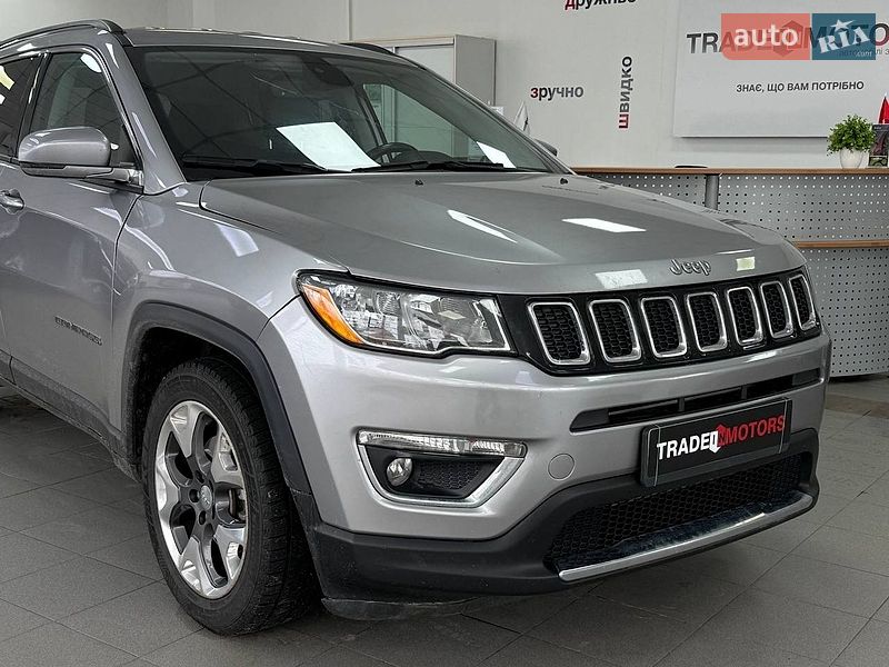 Внедорожник / Кроссовер Jeep Compass 2019 в Киеве