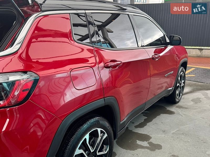Внедорожник / Кроссовер Jeep Compass 2023 в Киеве