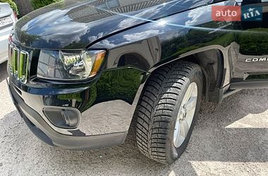 Позашляховик / Кросовер Jeep Compass 2015 в Києві