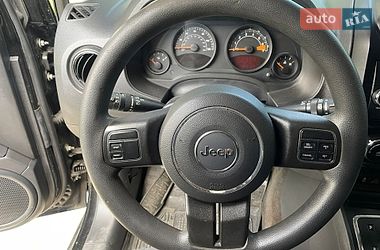 Позашляховик / Кросовер Jeep Compass 2015 в Києві