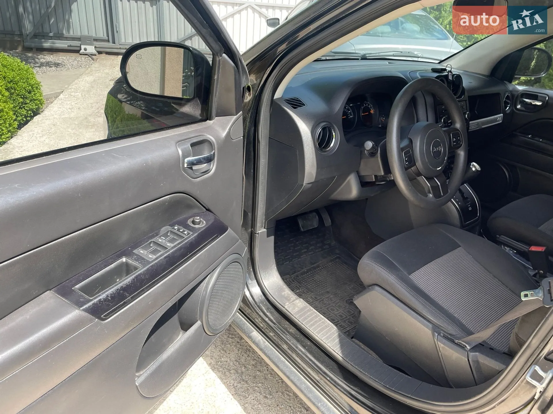 2015 Jeep Compass - мініатюра 17