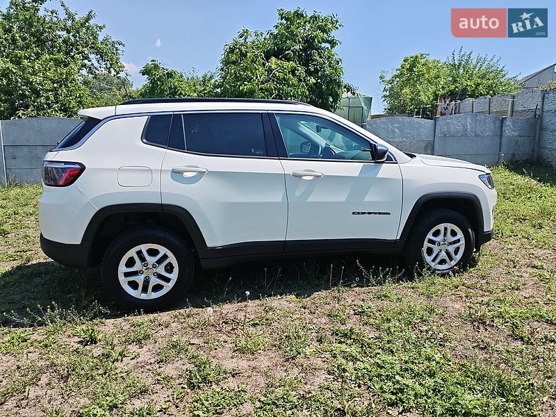 Внедорожник / Кроссовер Jeep Compass 2020 в Кременчуге