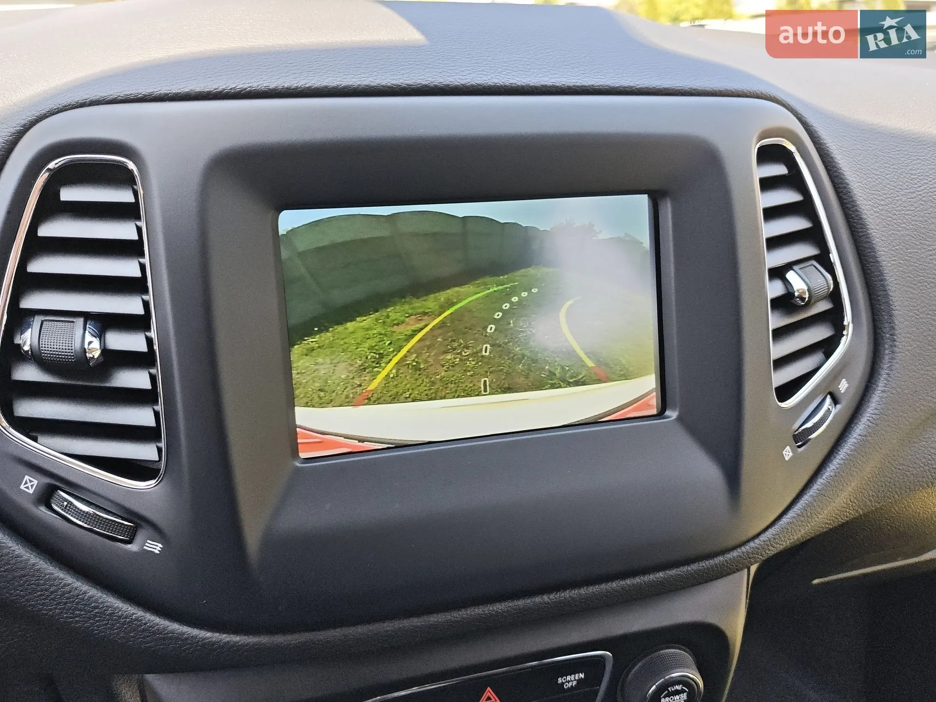 2020 Jeep Compass - мініатюра 14