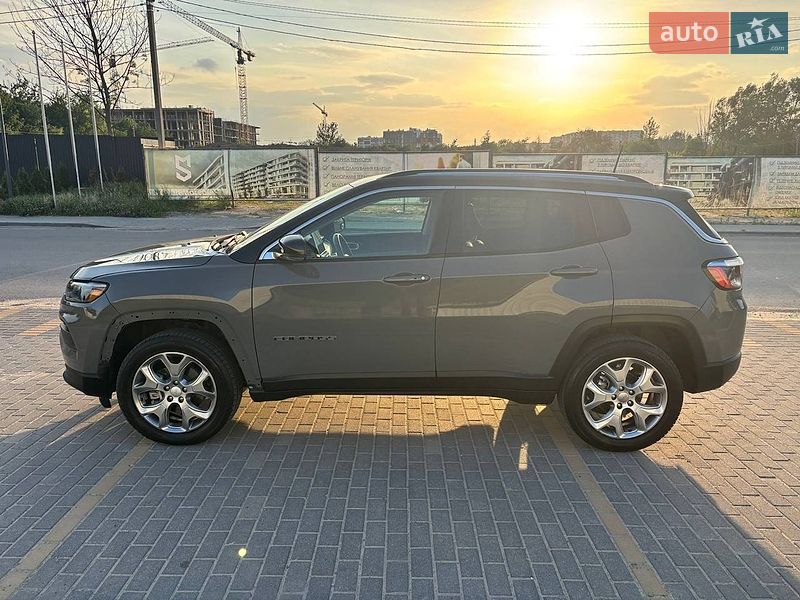 Позашляховик / Кросовер Jeep Compass 2022 в Львові