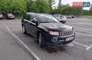 Позашляховик / Кросовер Jeep Compass 2015 в Києві