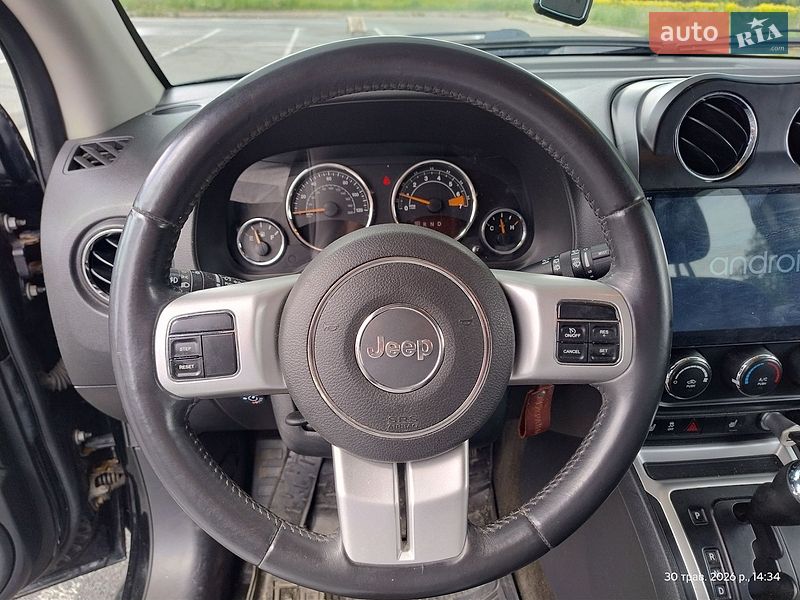 Внедорожник / Кроссовер Jeep Compass 2015 в Киеве