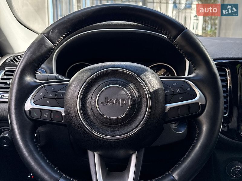 Внедорожник / Кроссовер Jeep Compass 2018 в Сумах
