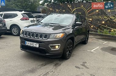 Позашляховик / Кросовер Jeep Compass 2020 в Києві