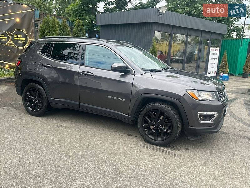 Позашляховик / Кросовер Jeep Compass 2020 в Києві