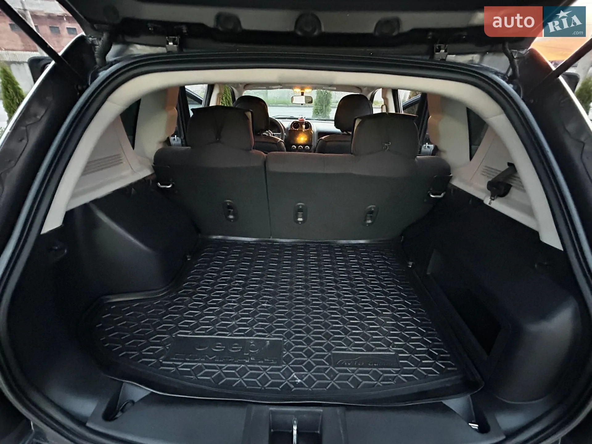 2014 Jeep Compass - мініатюра 8