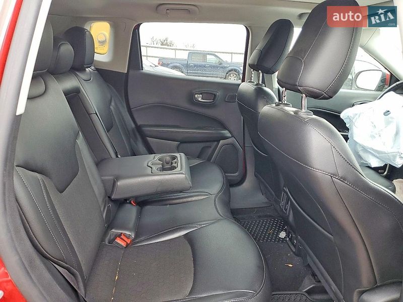 Внедорожник / Кроссовер Jeep Compass 2020 в Киеве