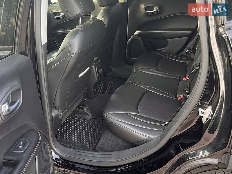 Позашляховик / Кросовер Jeep Compass 2018 в Броварах