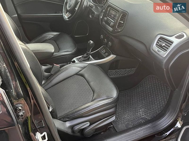 Позашляховик / Кросовер Jeep Compass 2018 в Броварах
