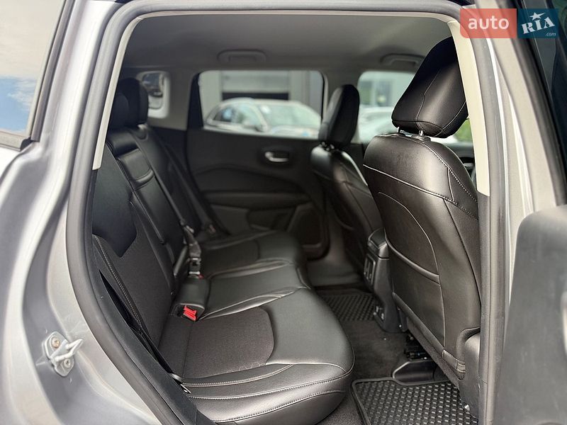 Внедорожник / Кроссовер Jeep Compass 2018 в Львове