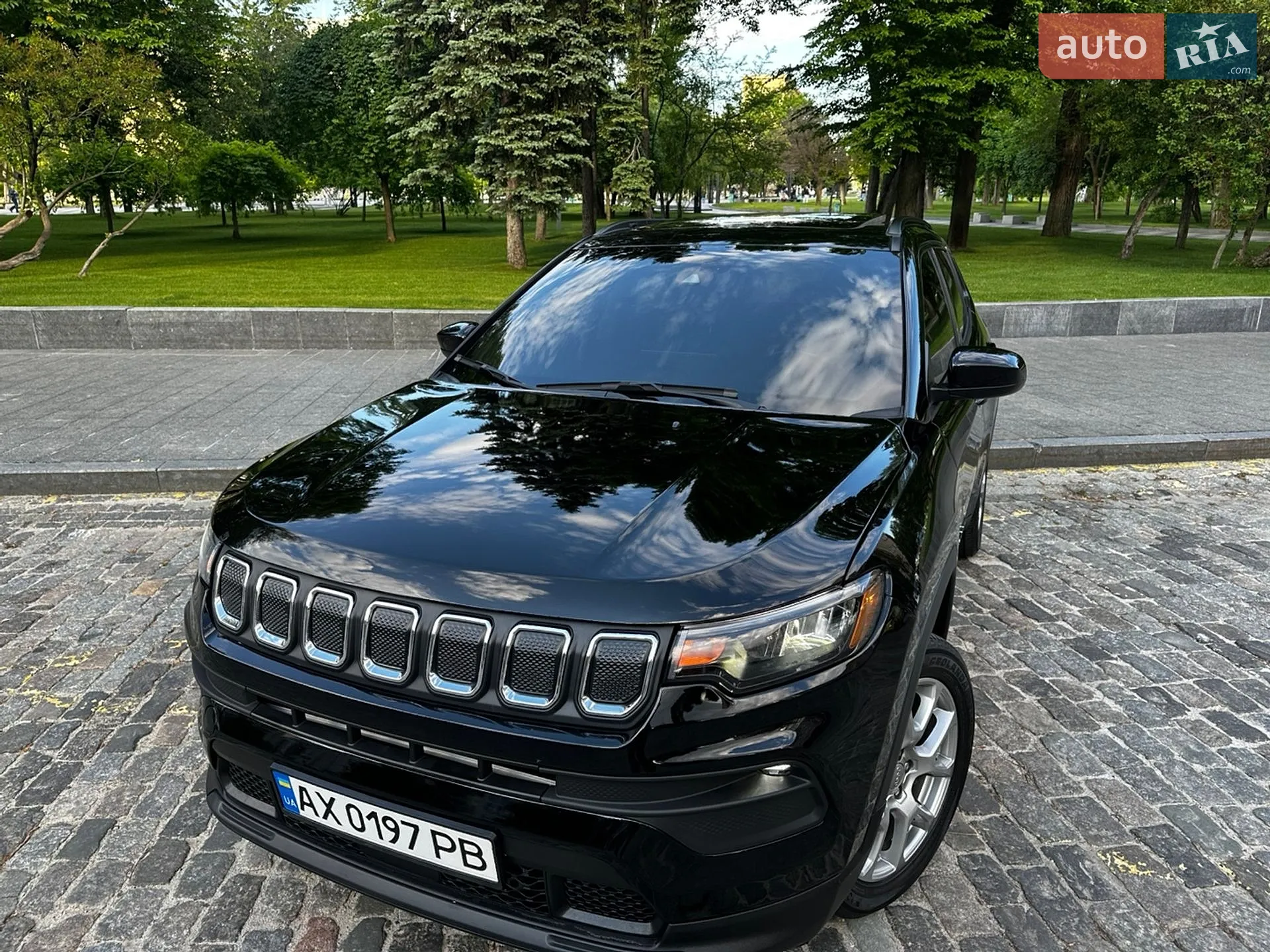 2022 Jeep Compass - фото 1