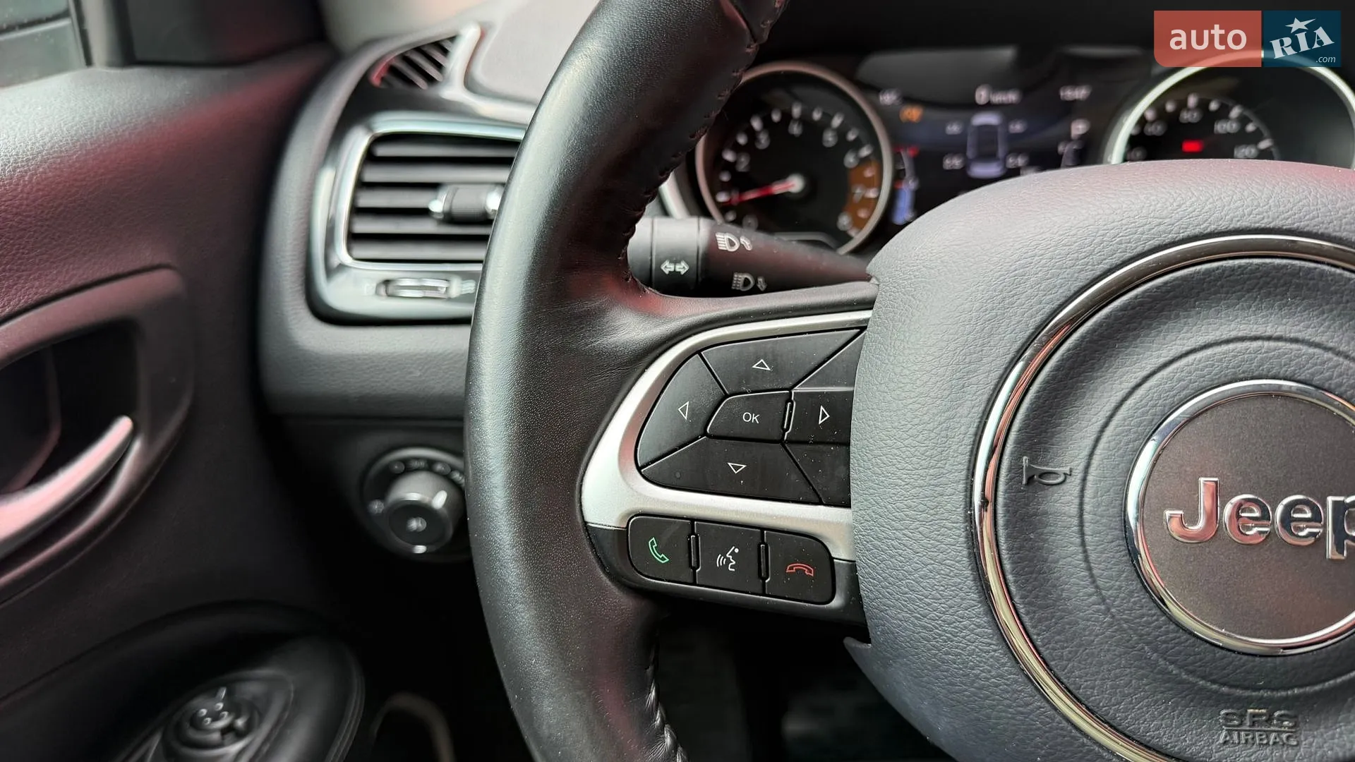 2018 Jeep Compass - мініатюра 25