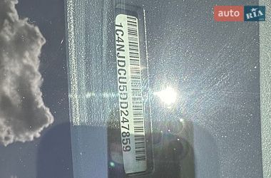 Внедорожник / Кроссовер Jeep Compass 2013 в Барвенкове