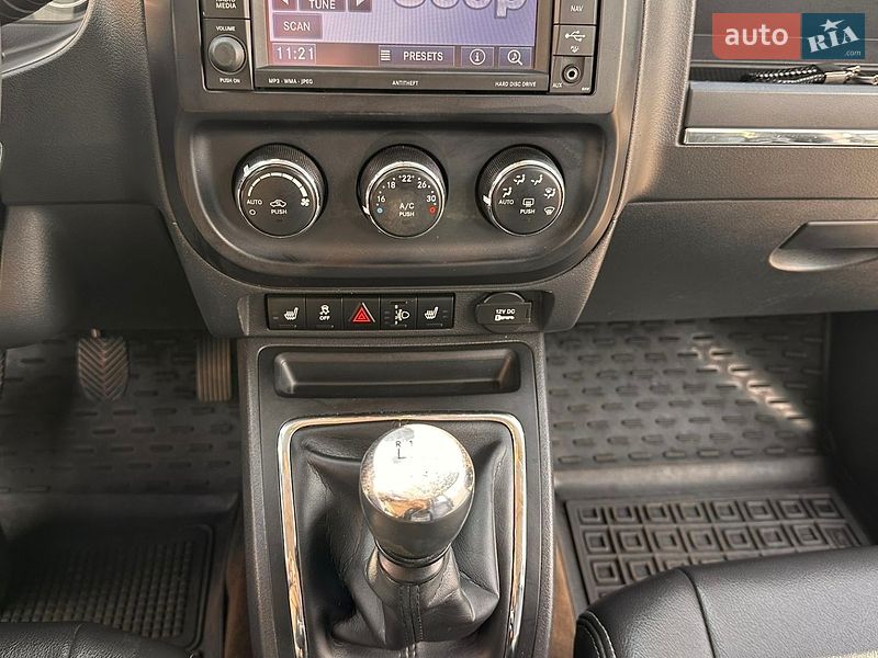 Внедорожник / Кроссовер Jeep Compass 2013 в Барвенкове