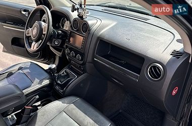 Внедорожник / Кроссовер Jeep Compass 2013 в Барвенкове