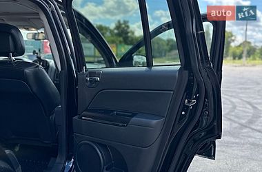 Внедорожник / Кроссовер Jeep Compass 2013 в Барвенкове