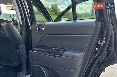 Внедорожник / Кроссовер Jeep Compass 2013 в Барвенкове