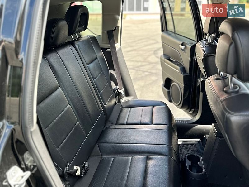 Внедорожник / Кроссовер Jeep Compass 2013 в Барвенкове