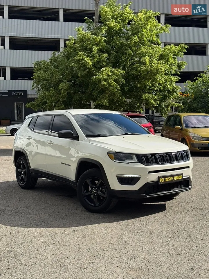 2017 Jeep Compass - мініатюра 10