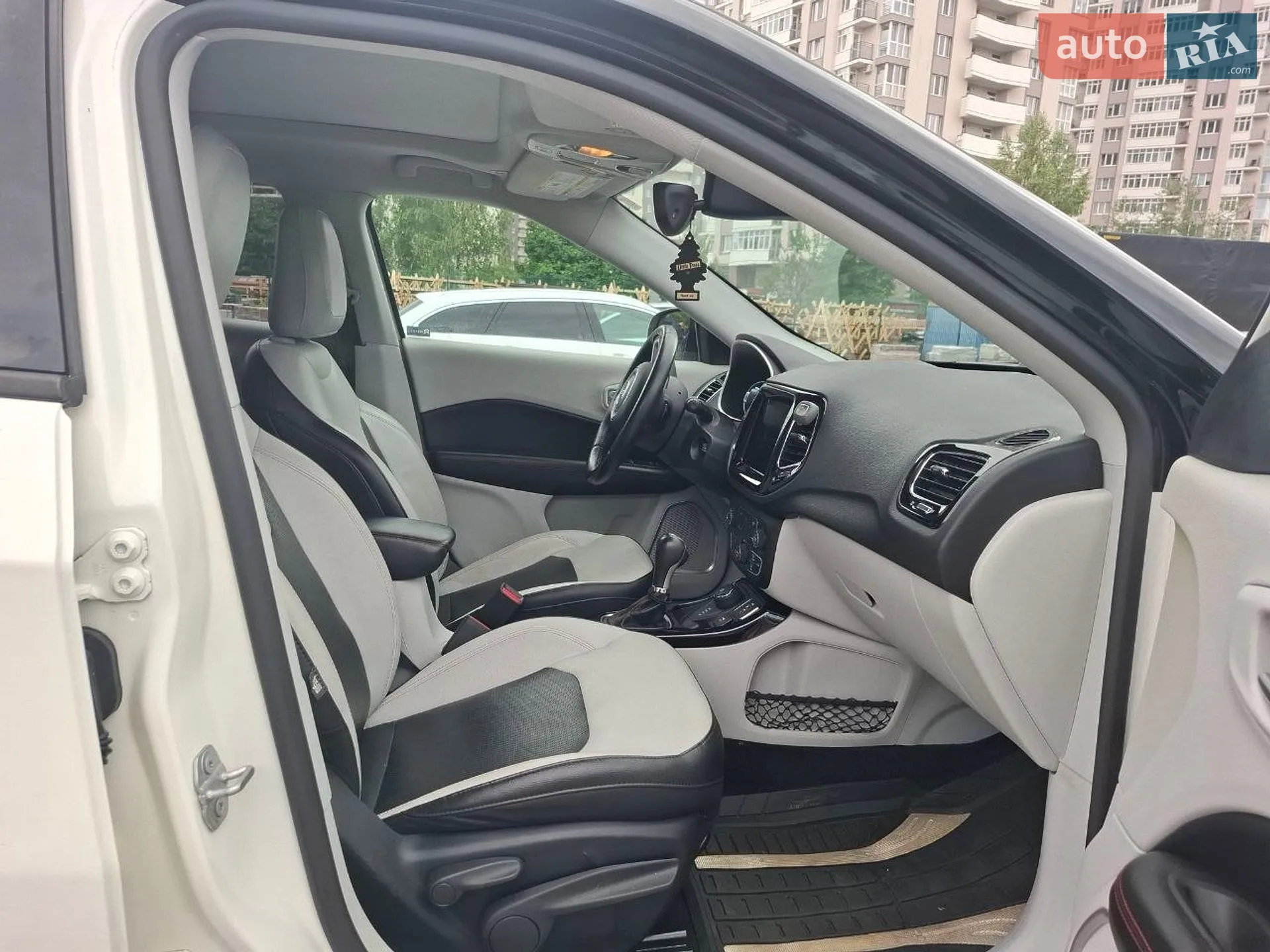 2018 Jeep Compass - мініатюра 12