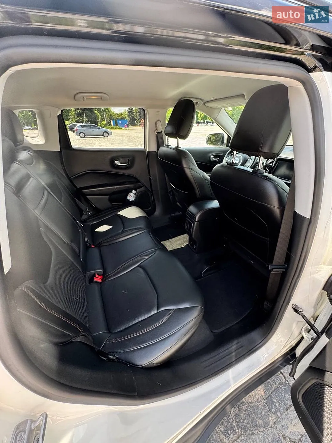 2018 Jeep Compass - мініатюра 10