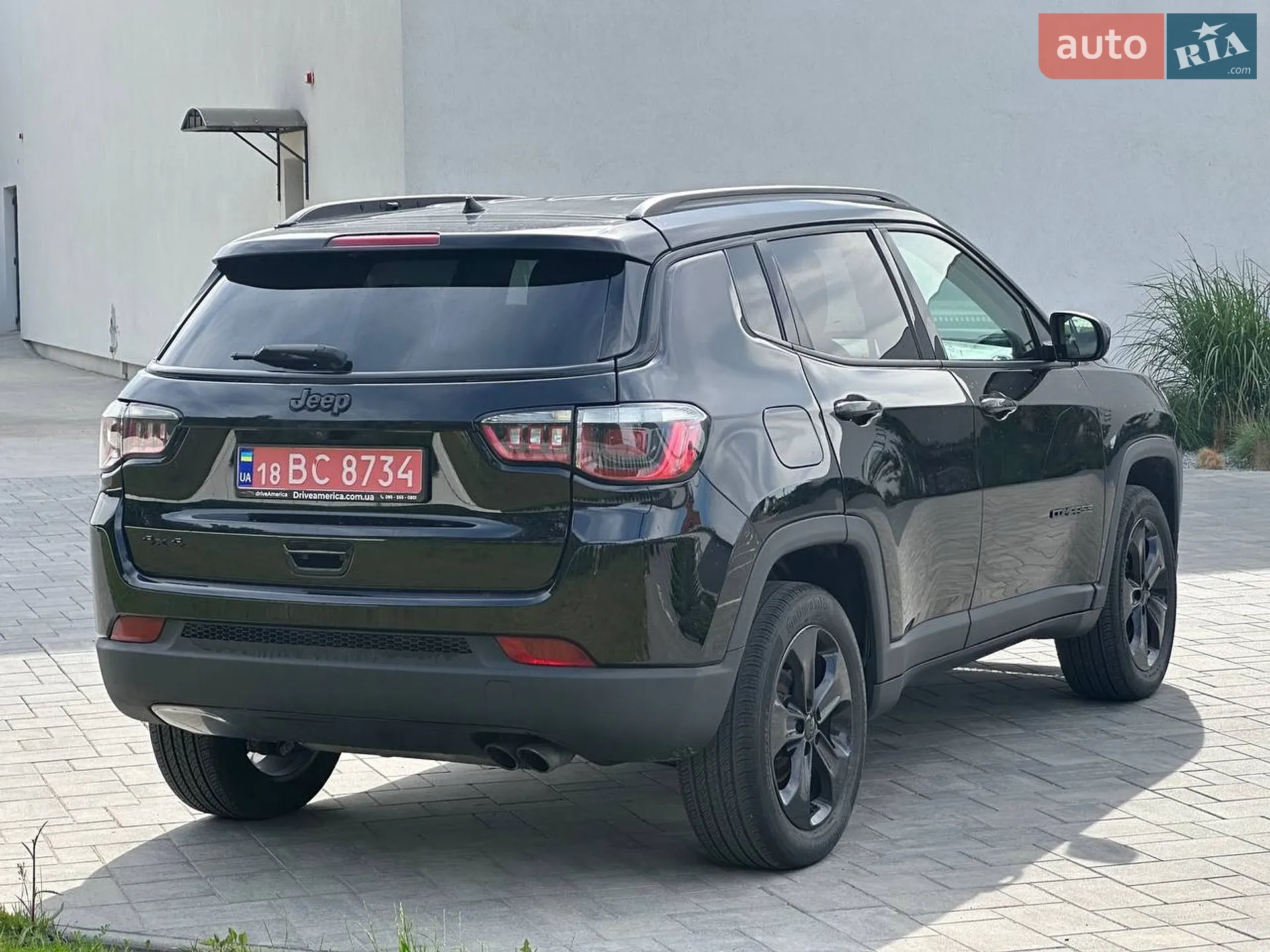 2018 Jeep Compass - мініатюра 4