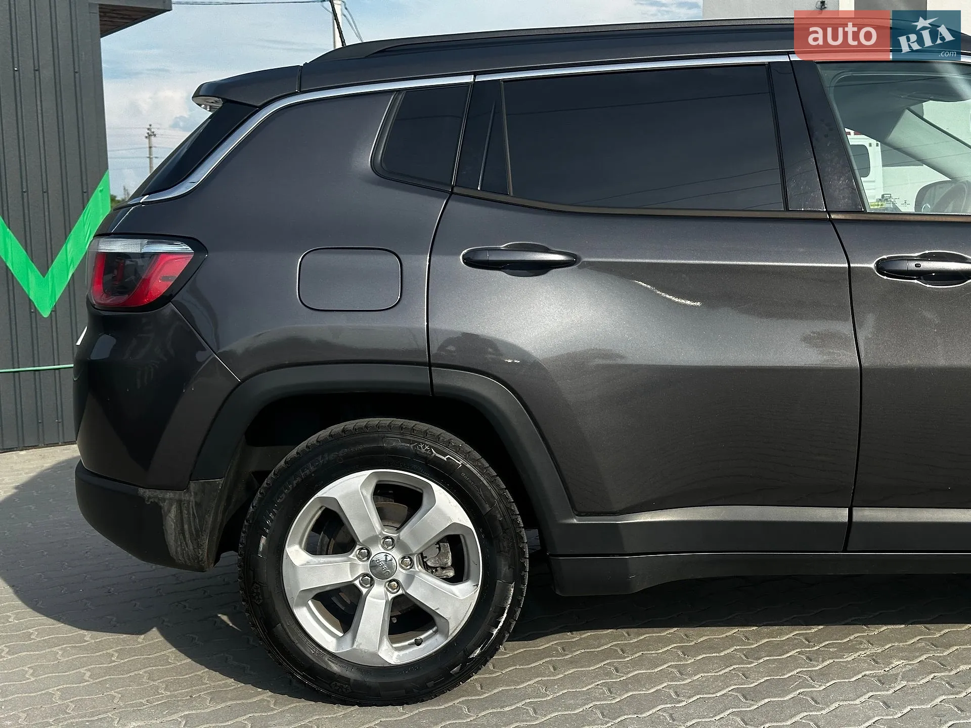 2017 Jeep Compass - мініатюра 15
