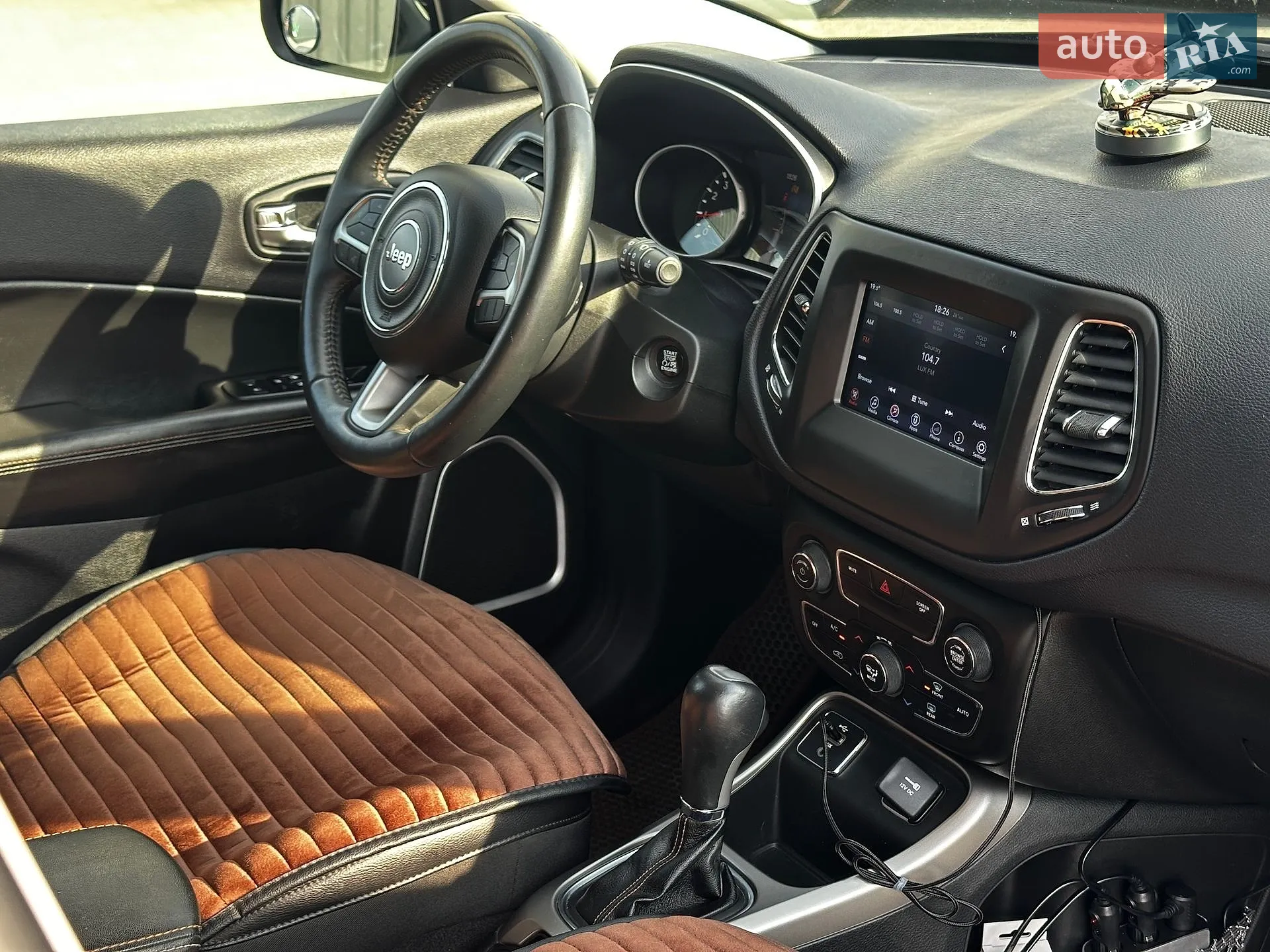 2017 Jeep Compass - мініатюра 38