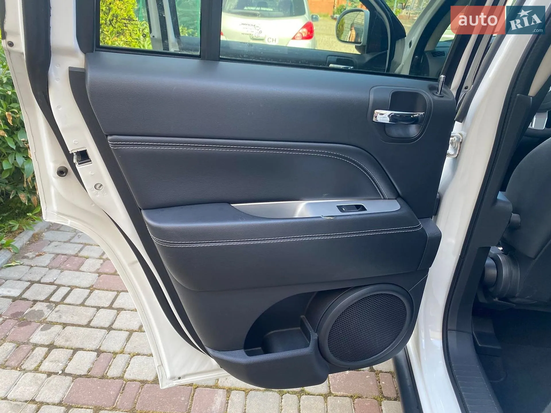 2014 Jeep Compass - мініатюра 35