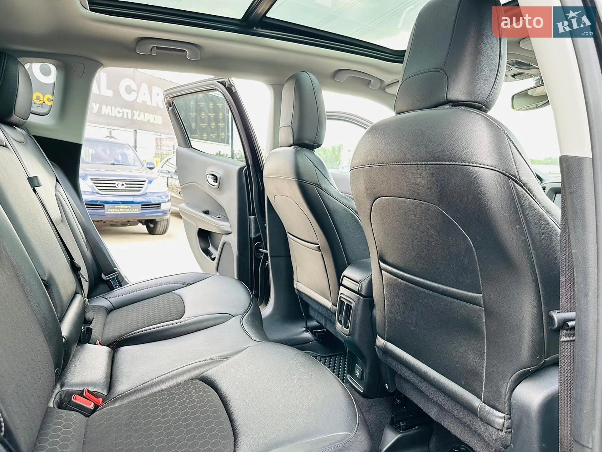 2020 Jeep Compass - мініатюра 19