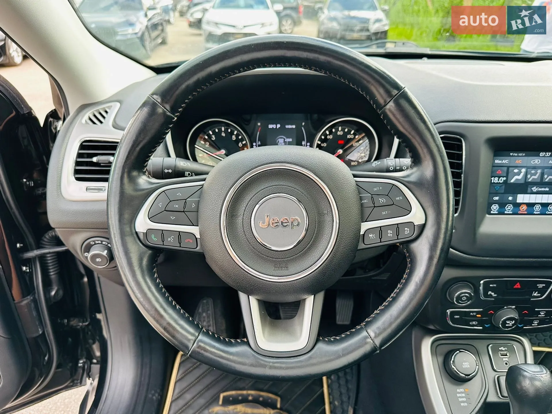 2020 Jeep Compass - мініатюра 28