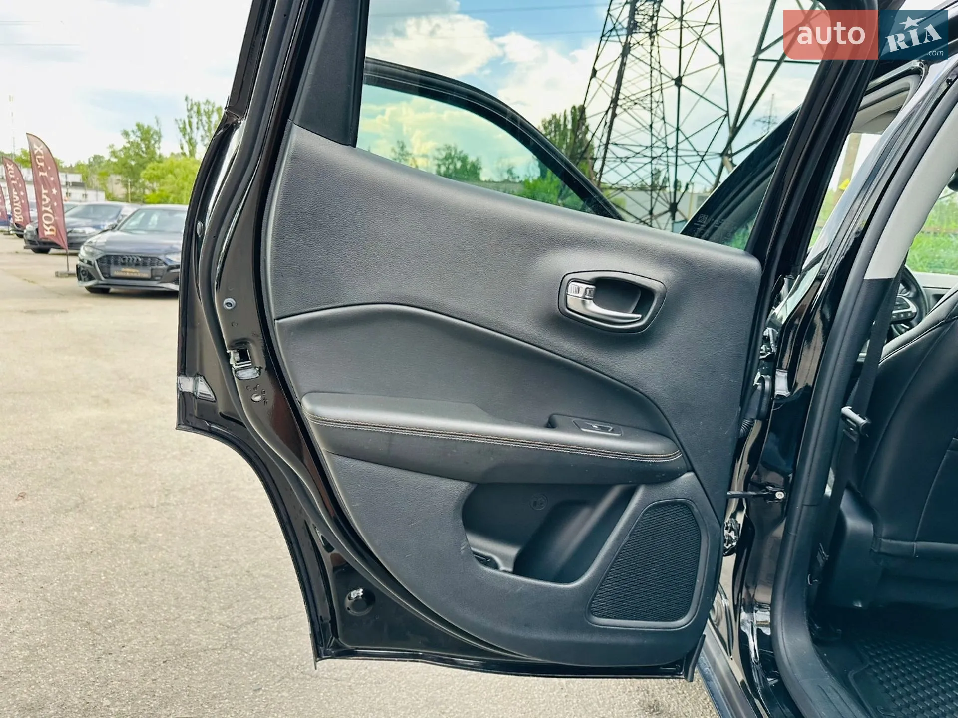 2020 Jeep Compass - мініатюра 18