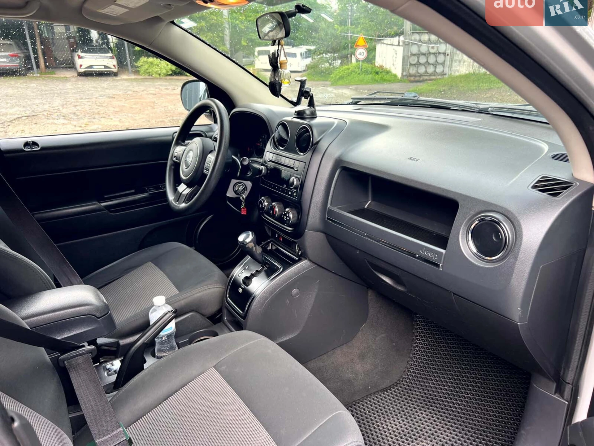 2012 Jeep Compass - мініатюра 21